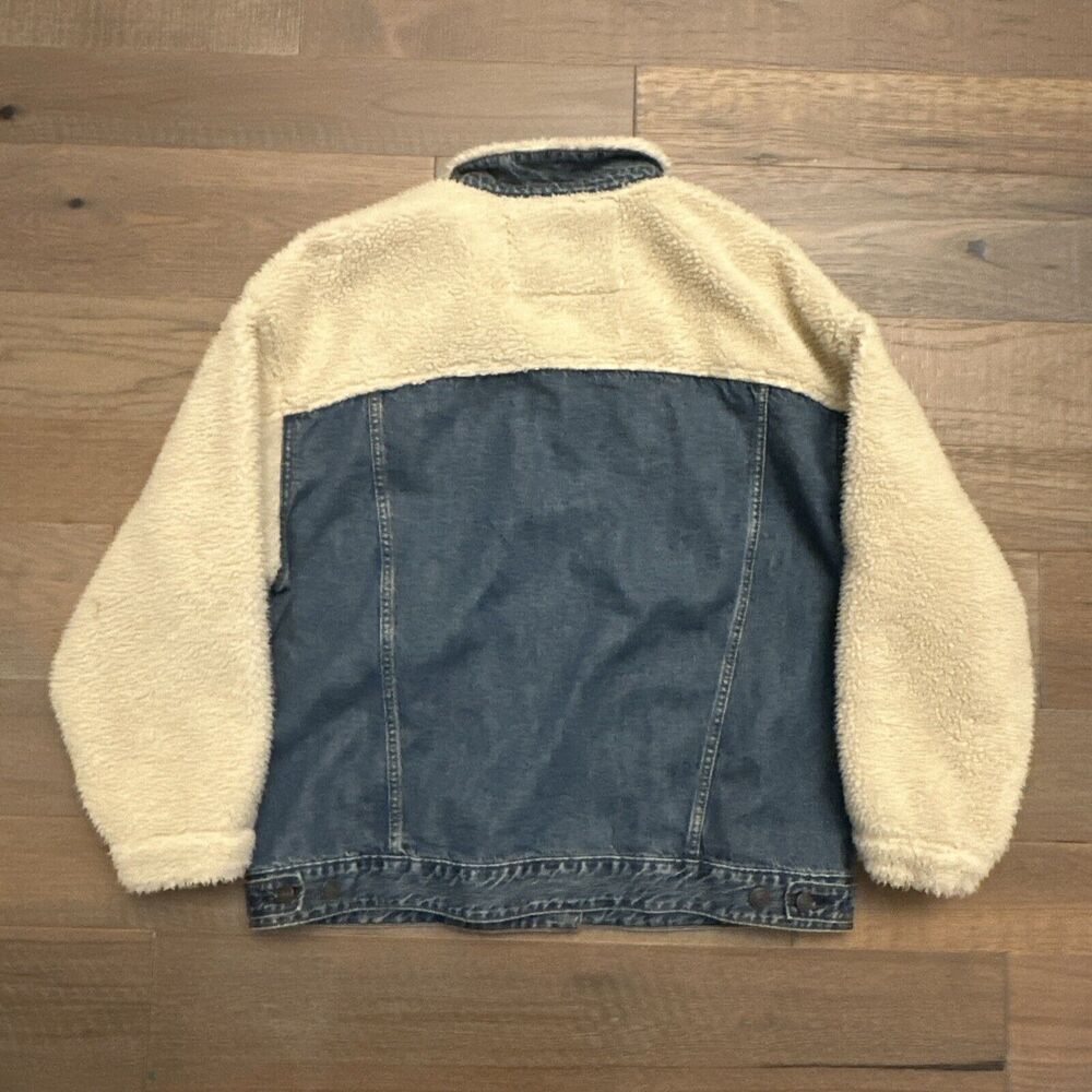 American Eagle Outfitters Blue and Cream Jean Jacket - Picture 7 of 9